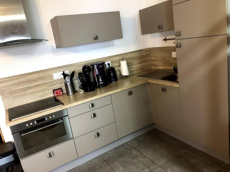 Residence Les Martinets, Grand Studio Vue Degagee, 4 Couchages, Cellier, Meuble De Tourisme 3 Etoiles, Parking Gratuit Chamrousse Esterno foto